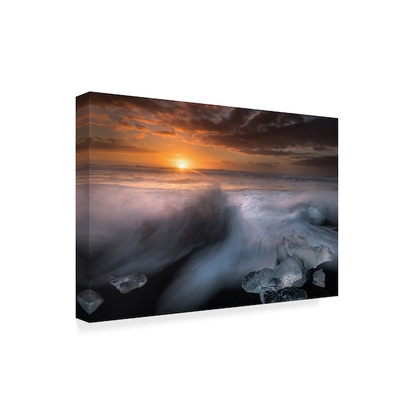 Alfred Forns 'Dawn At Jokulsarlon' Canvas Art,30x47